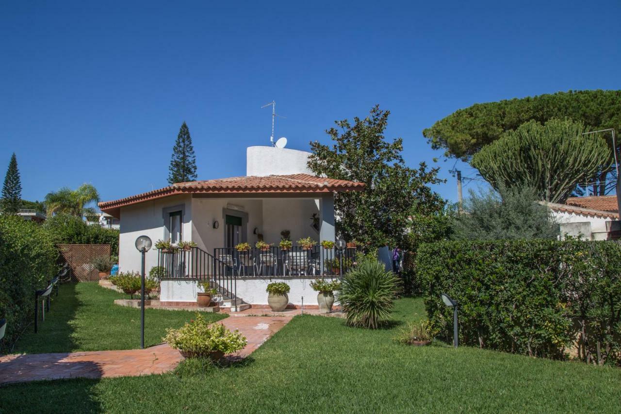 Villa Iaia Fontane Bianche Eksteriør billede